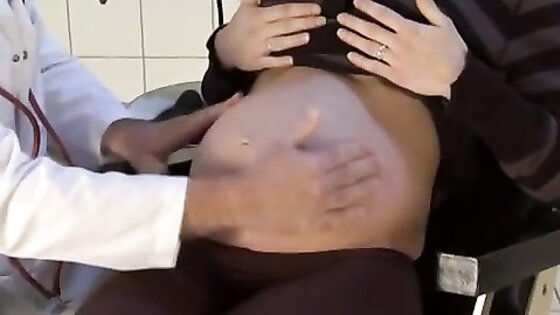 Horny German pregnant MILF - SexOverdose