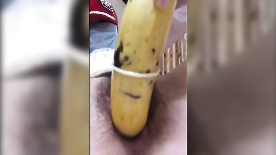 Chinese Slut Puts Banana Up Pussy