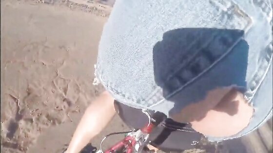 Butt plug bike ride