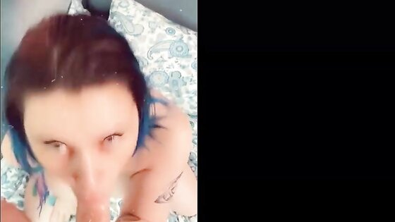Cheating Slut Sends Snapchat to her BF while she Fucking