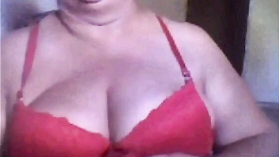 Brazilian granny shows her tits