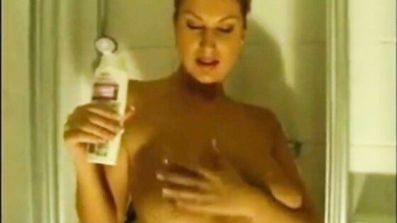 Keeley's extreme slutty shower solo