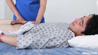 Nurse tell me suck her big breast to feel my unconscious leg