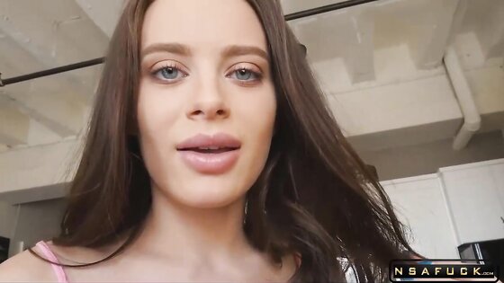 Stripper StepSis Lana Rhoades Bribed and Fucked