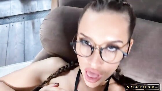 Million Dollar Babe Jumped on the Dick and made a Great POV Blowjob Luxury Girl