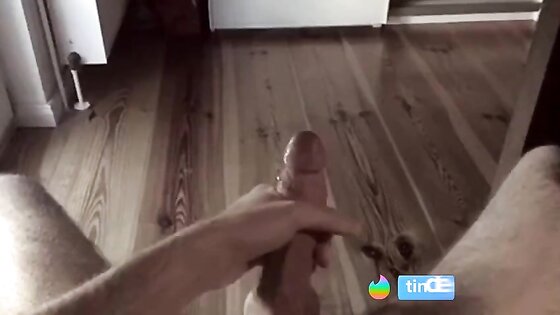 Massive Cumshot in Slow Motion