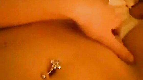 Teen selfie masturbation