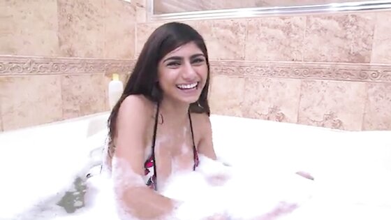 Mia Khalifa - Big Tit Brunette Loves Hard Cock