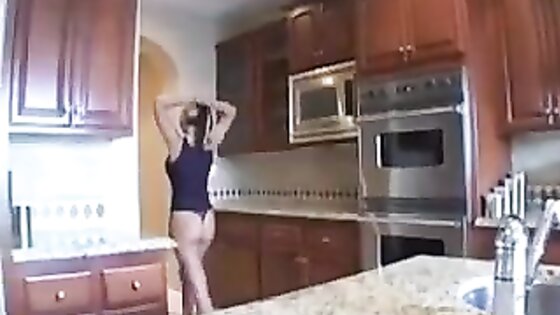 Blonde Housewife Anal 2
