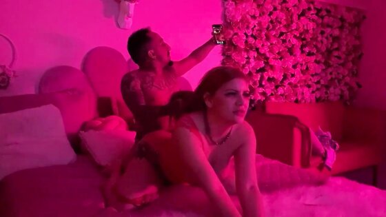 09 MS - Perfect redhead having hot sex with dwarf live - 720p
