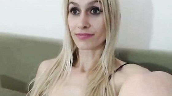 Big Pussy Lips -  Blonde Mature