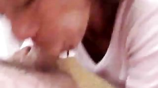 older girl attacks cock with mouth