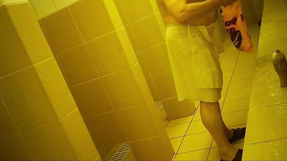 Naked men in public pool shower 2