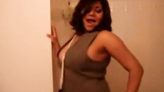 GORGEOUS LATINA DANCE AND STRIPS