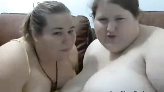 Big fat lesbians on cam