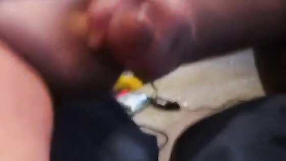 70 yrold Grandpa #222 uncut cum close solo wank mature old