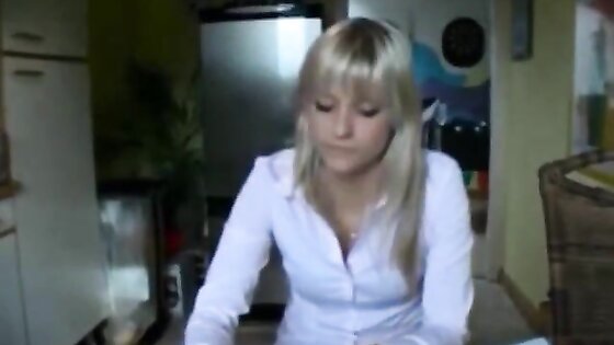 Hot Deutsch blonde creampied