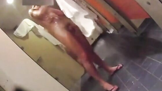 revealing exhib wanker in gym shower