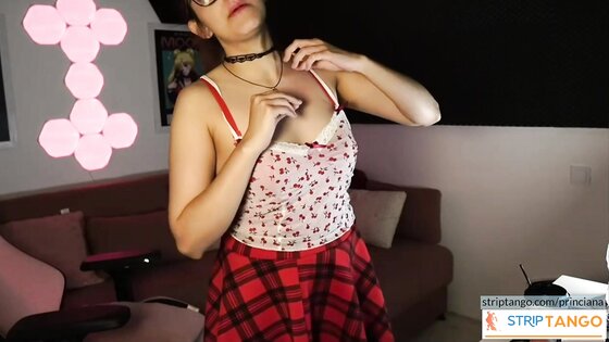 princiana Online cam sex chat at stripTango