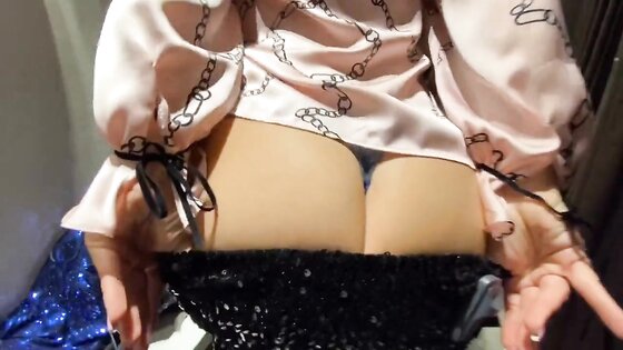 Deutscher Teenie-Amateur mit dicken Titten bekommt POV-Cumshot