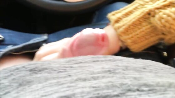 Großer Schwanz-Blowjob mit Fingern und Titten - Deutscher Oralsex