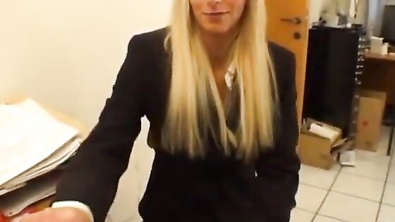 Heißes Deutschblondes Blowjob -Interview