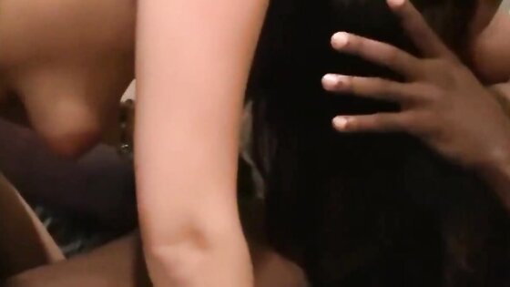 Interracial Amateur Creampie for a Cuckold Girl