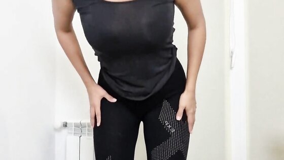 Ebony Teen Masturbates on Webcam to Orgasm