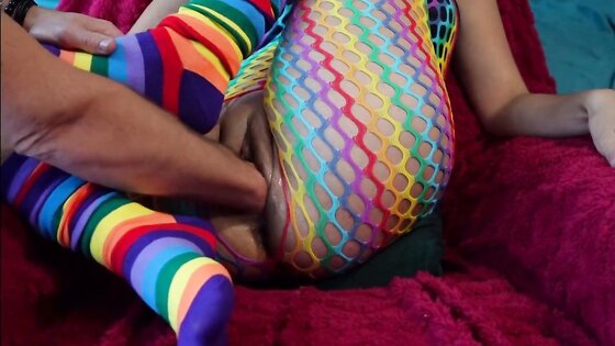 Deep Double Fisting Makes Brunette Moan with Orgasmic Pleasure