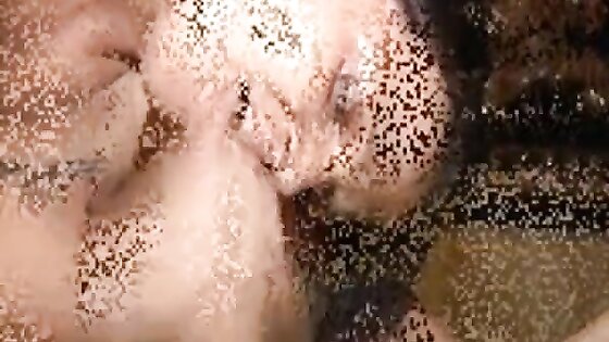 Intimer Blowjob und Schneeball -Video des deutschen Amateurpaares