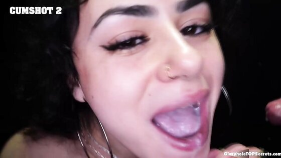 Yes Robbin, tht's how you swallow cum!