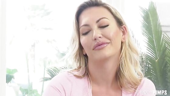 She Fucks My Ass