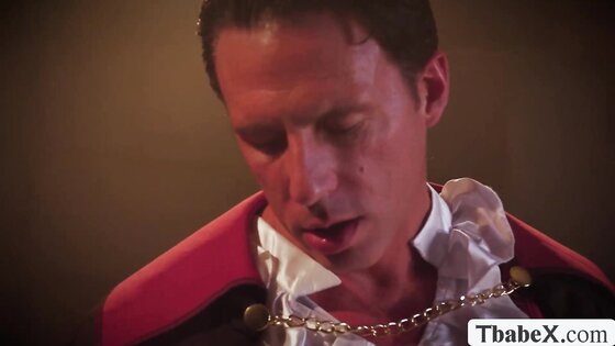 Dracula Dom Cruise fucks shemale servant Jade Venus