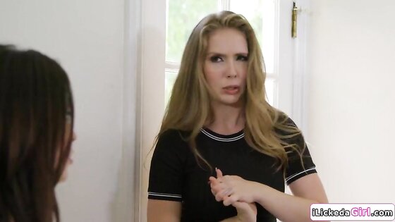 Big tits babe ass fucked by lesbian bffs