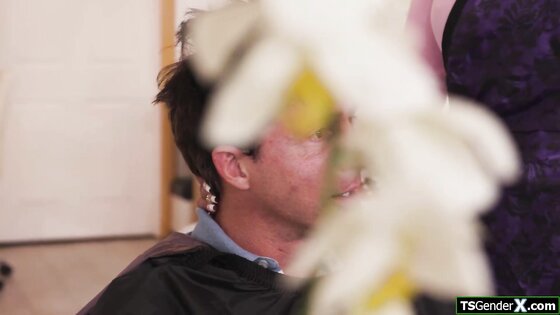 Do you like a ts dick with your haircut?