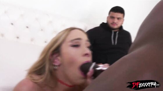 OMG Jax! It FITS in my ass!