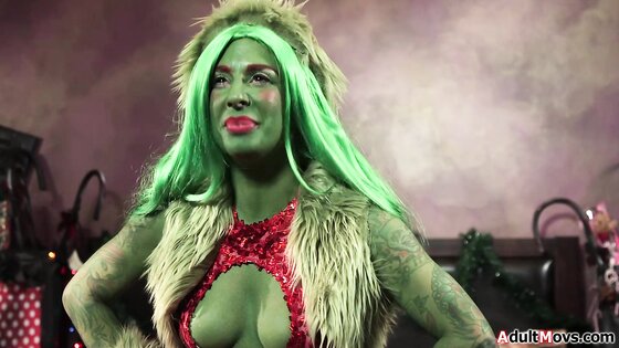 The Grinch could not stop them to fuck