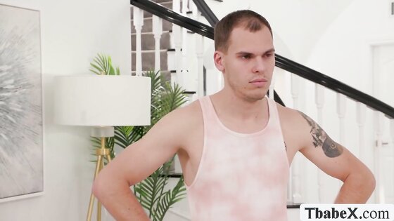 TS cheerdancer shows her talent in front of me