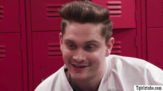 Fucking my sad crush in locker to make him happy 2