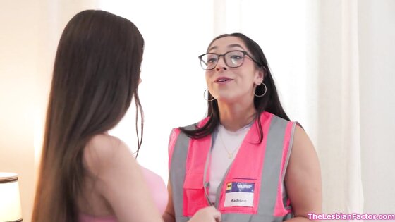 Lets make it quick,I wanna eat you pussy