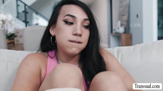 Let me suck that cock while Im live on camera