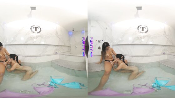 PURITYVR Playful girls Luana and Kelly