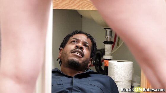 She made her bf watch her getting fucked