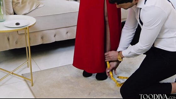 Sexy Nympho Visit Tailor To Fuck Her