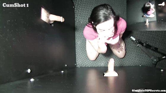 Damn Lyra, big cumload in your eye!