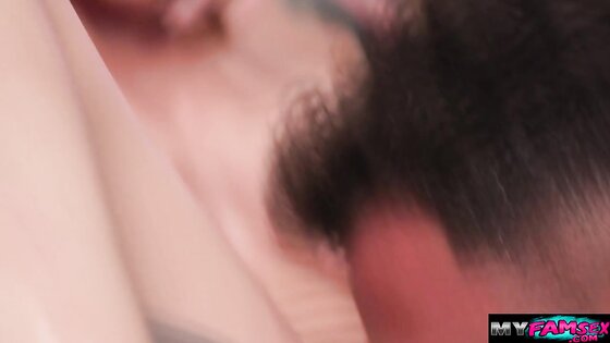 The time whem my stepmom let me cum inside of her 2