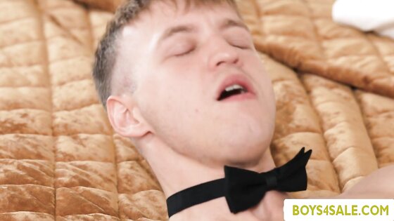 Every Master in the room has eye on this Twink