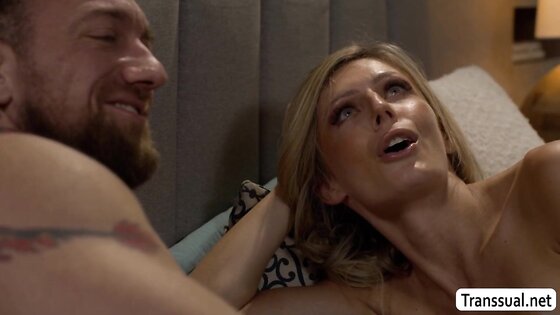 Another round for the early morning on bed