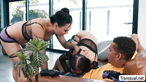 Stepmom let me fuck her pussy and her TS friend