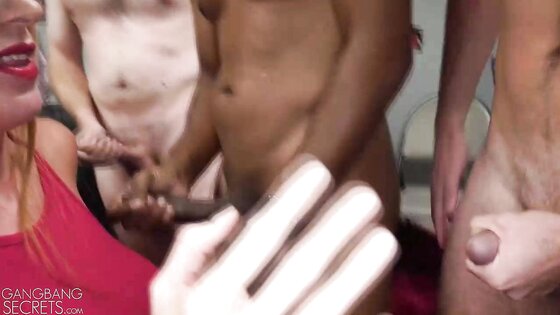 That's it Ivy, let's do a BLOWBANG!